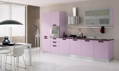 Фиолетовые кухни